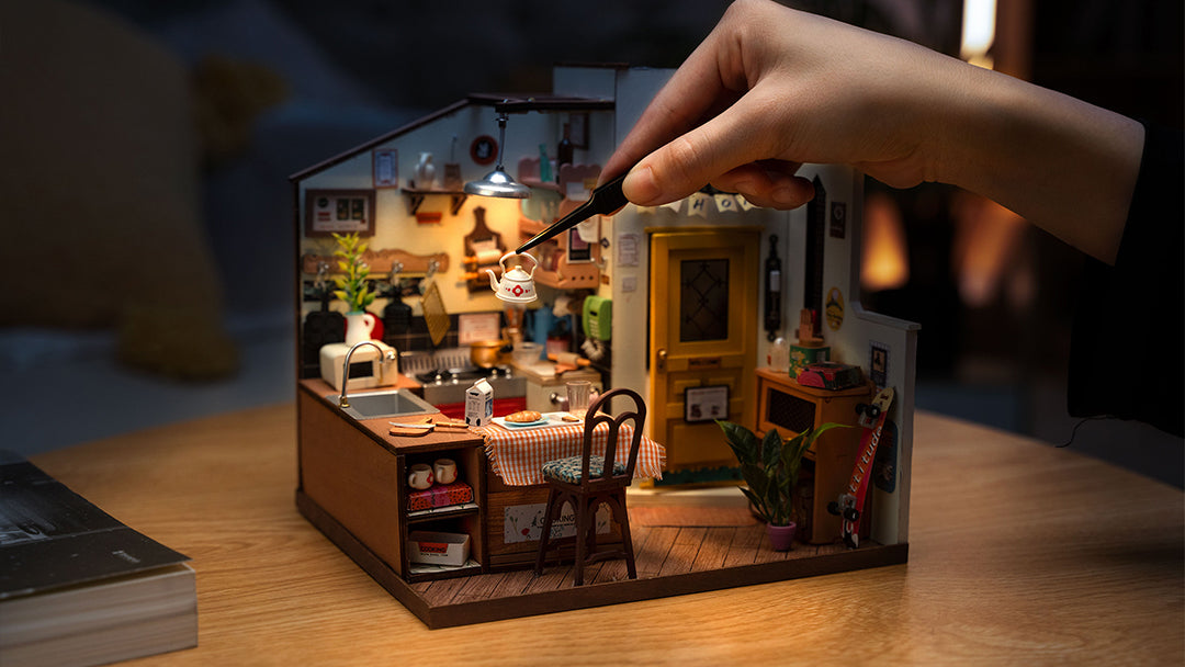 Create Your Dream Kitchen: A Miniature DIY Kit for Inspiration and Design