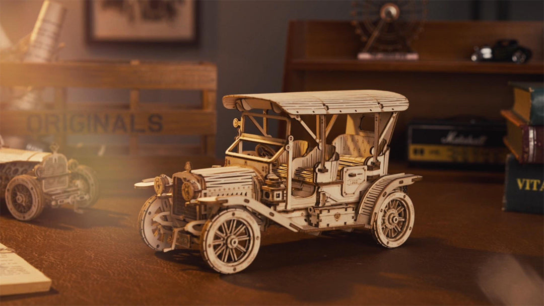 Take a Ride Back to the 1910s with ROKR Vintage Car