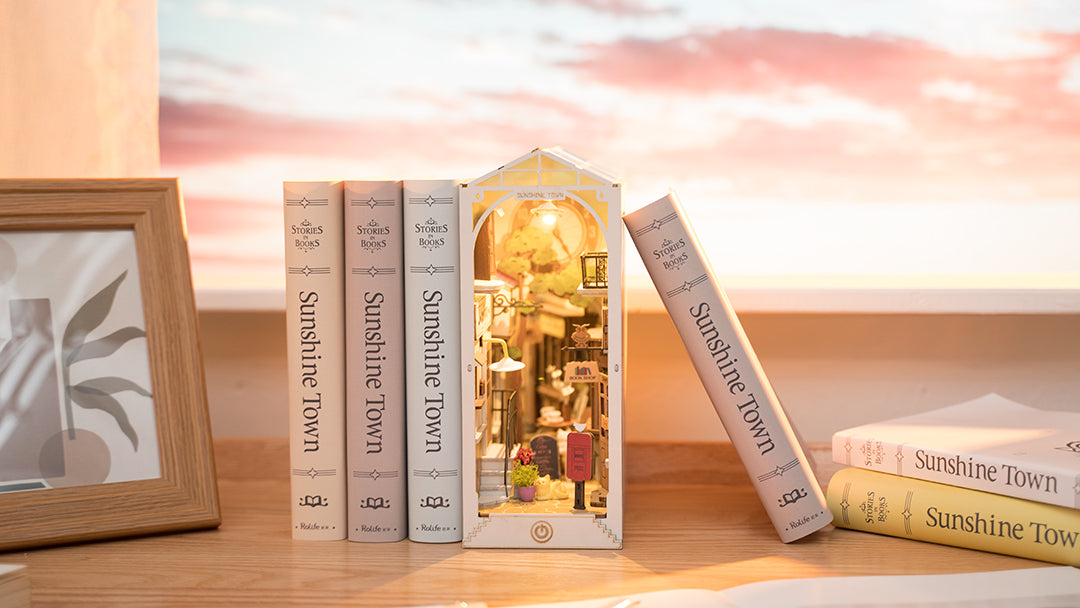 Rolife Sunshine Town DIY Book Nook Kit Review