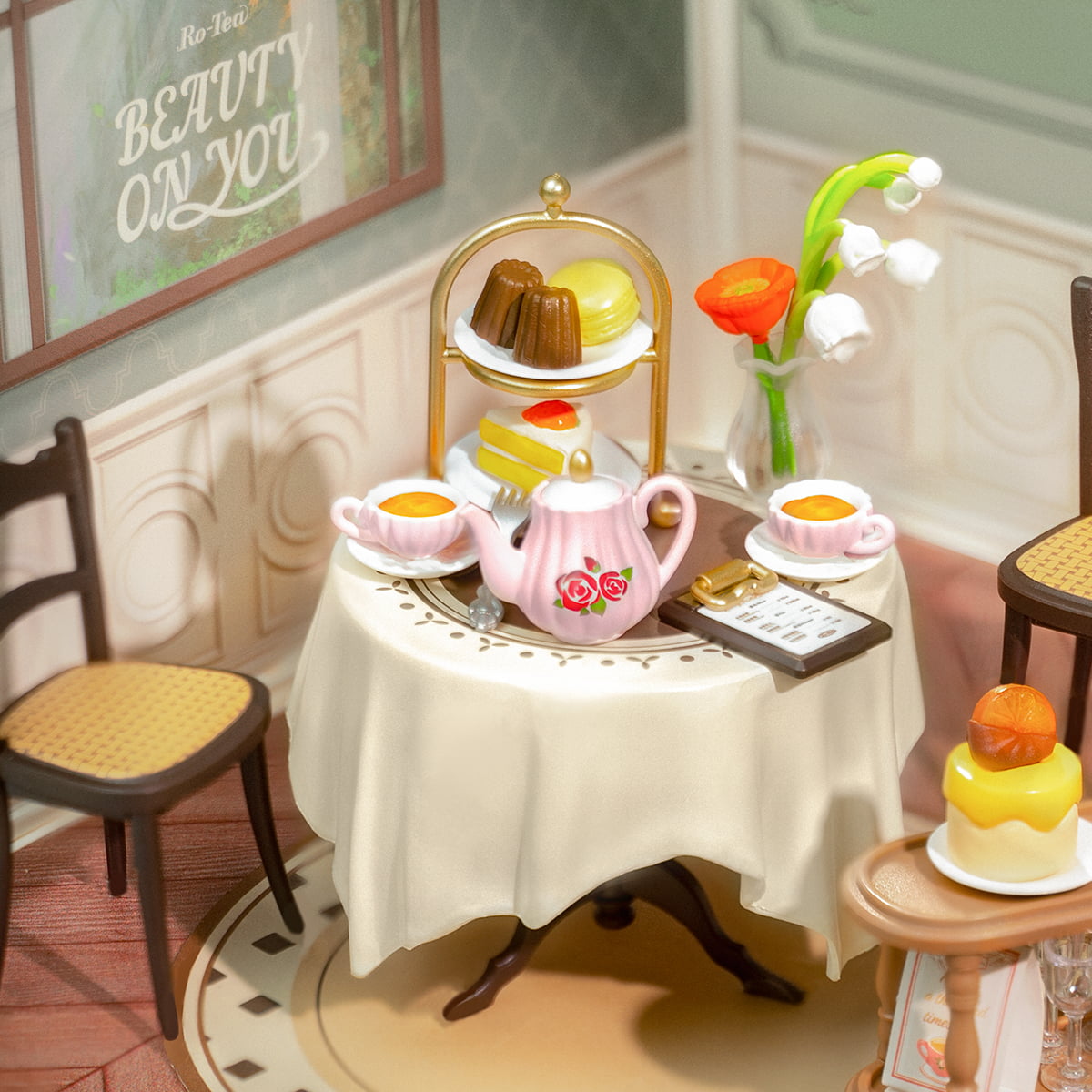 Rolife Sweet Sips Tea Maison miniature en plastique à faire soi-même DW011 