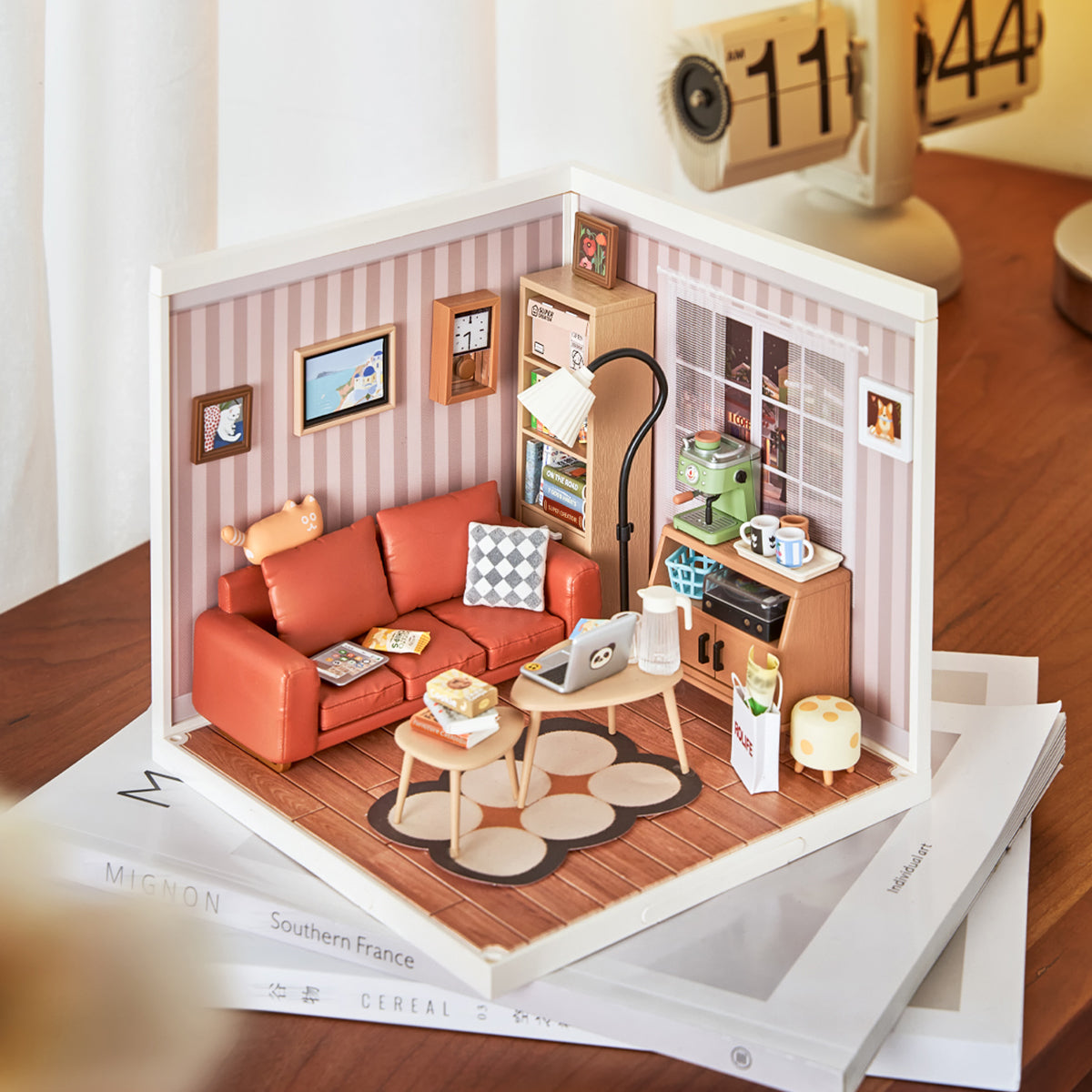 Maison miniature en plastique à monter soi-même Rolife Cozy Living Lounge DW007 