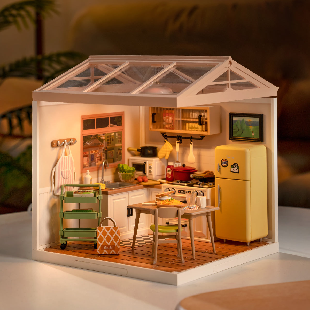 Rolife Happy Meals Kitchen DIY Miniature House DW008