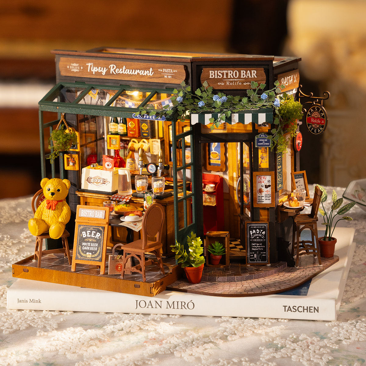 Rolife Tipsy Restaurant DIY Miniature House DG167