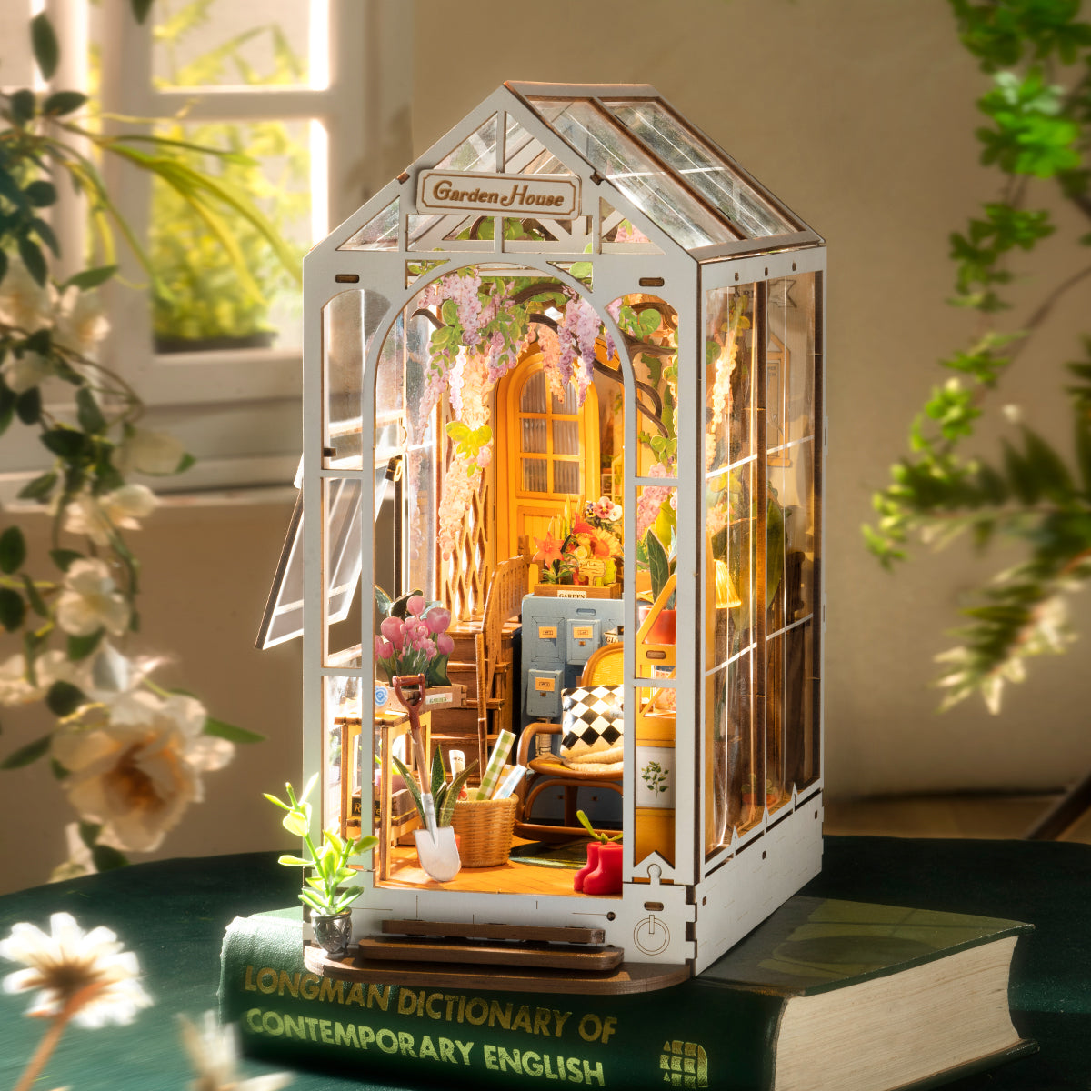 Rolife Holiday Garden House DIY-boekenhoekset TGB06