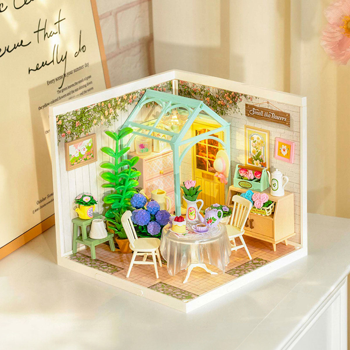 Rolife Blooming Tea Garden DIY Plastic Miniature House DW013B