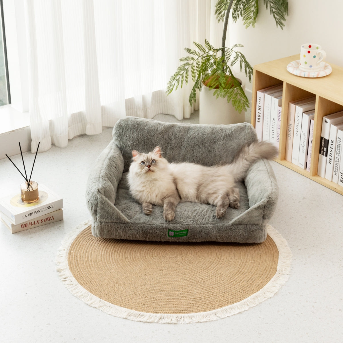 Macaron Fluffy Cat & Dog Sofa