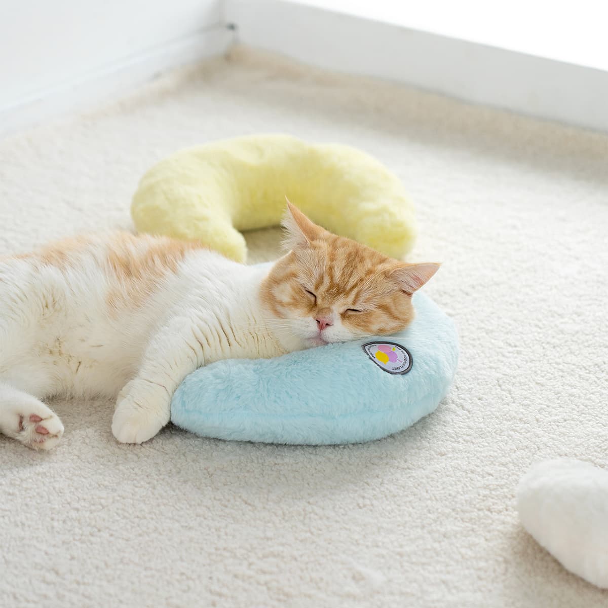 Macaron Pet Pillow