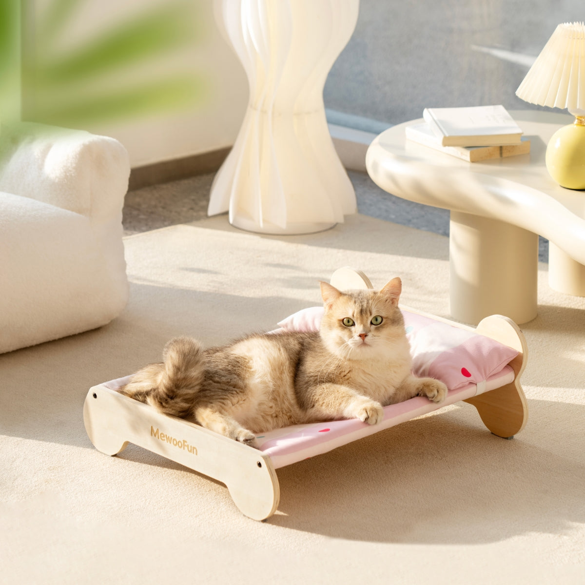 Bone Cooling Wooden Cat & Dog Bed