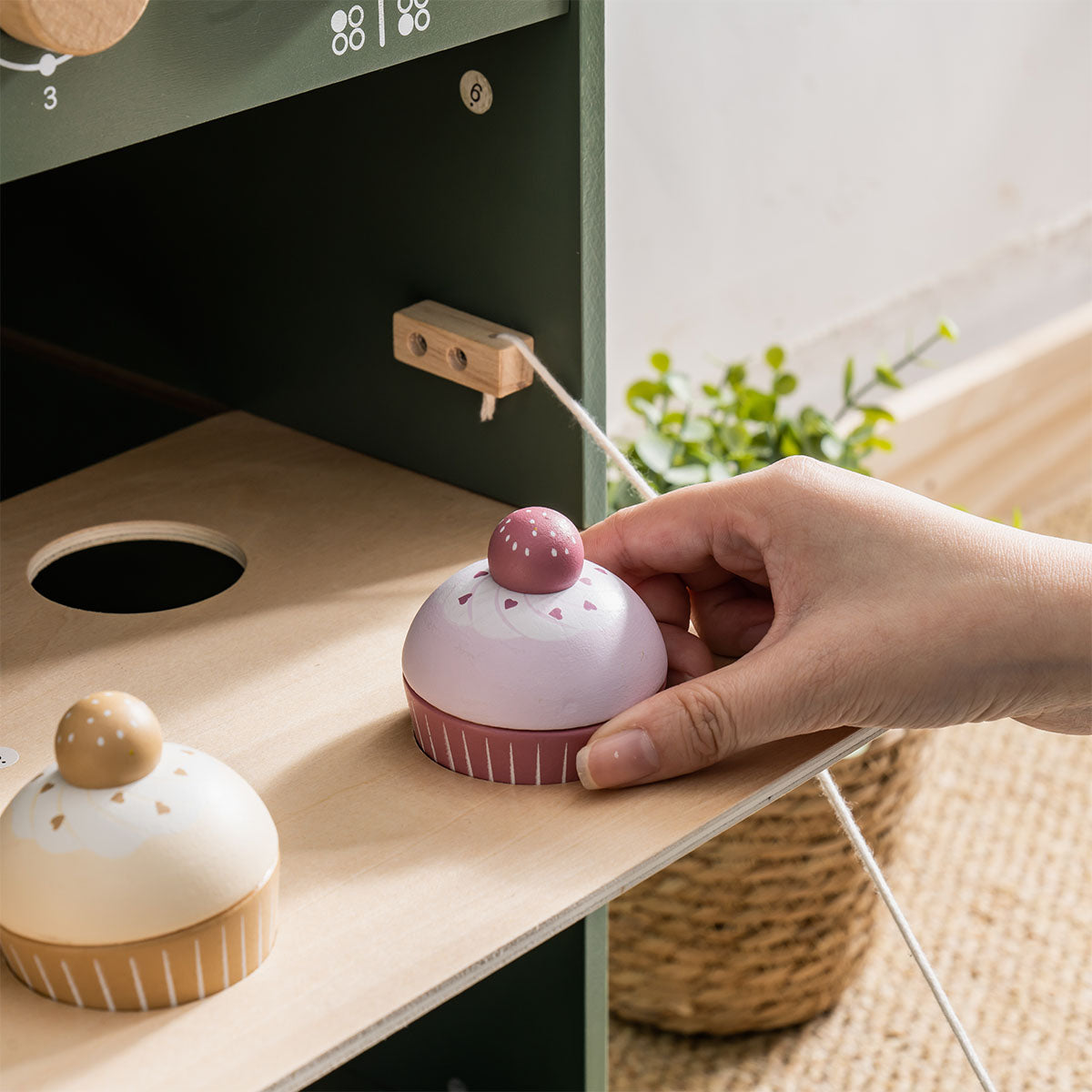 ROBUD Vintage Wooden Toy Kitchen Oven