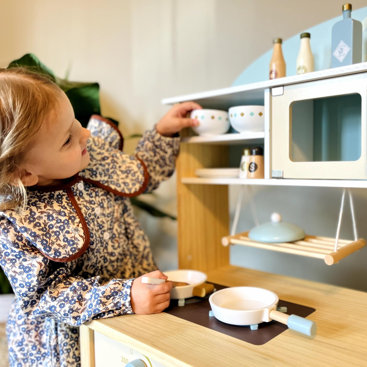 Ensemble de jeu de cuisine en bois ROBUD avec accessoires WCF14