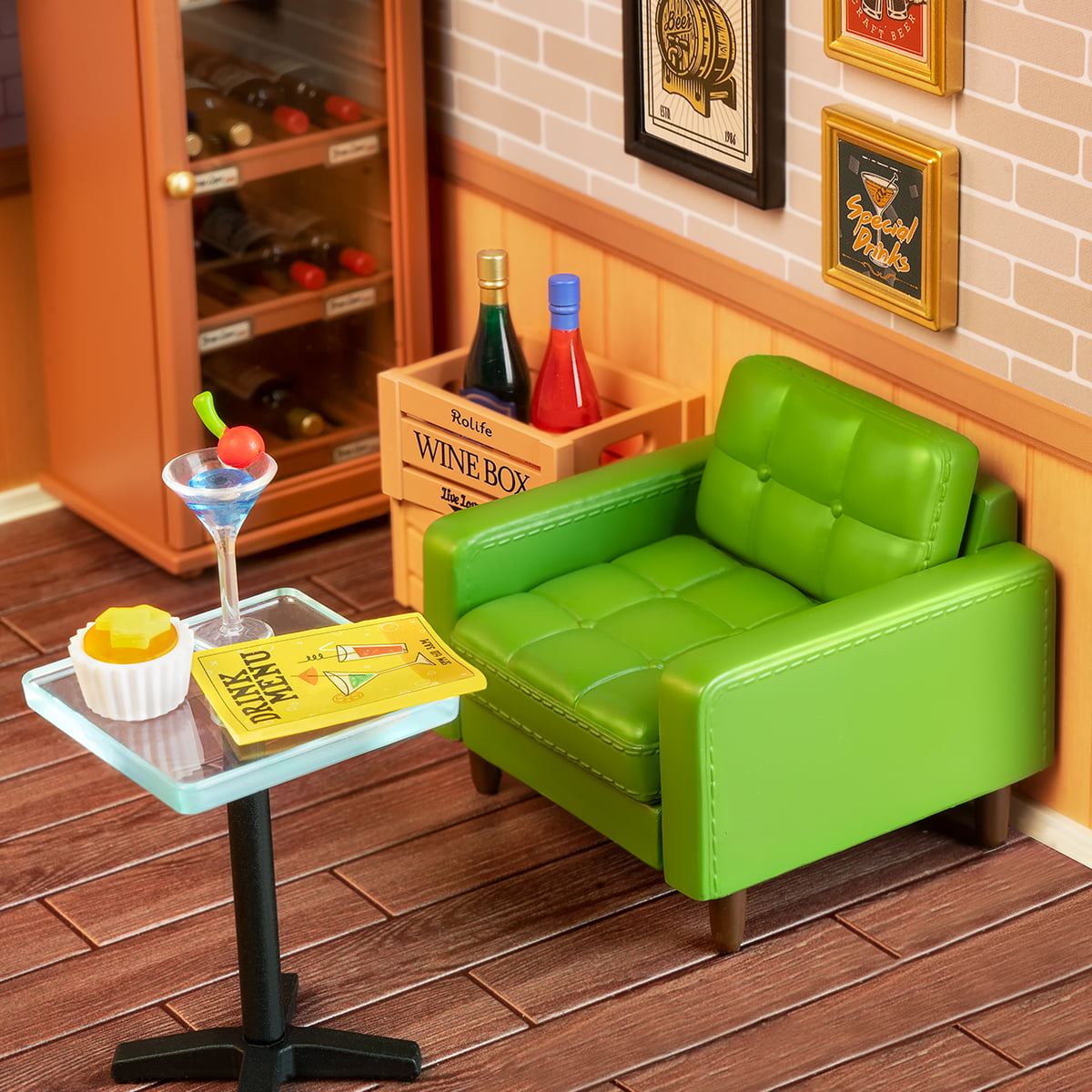 Rolife Leisurely Cheers Bar DIY Plastic Miniature House DW012