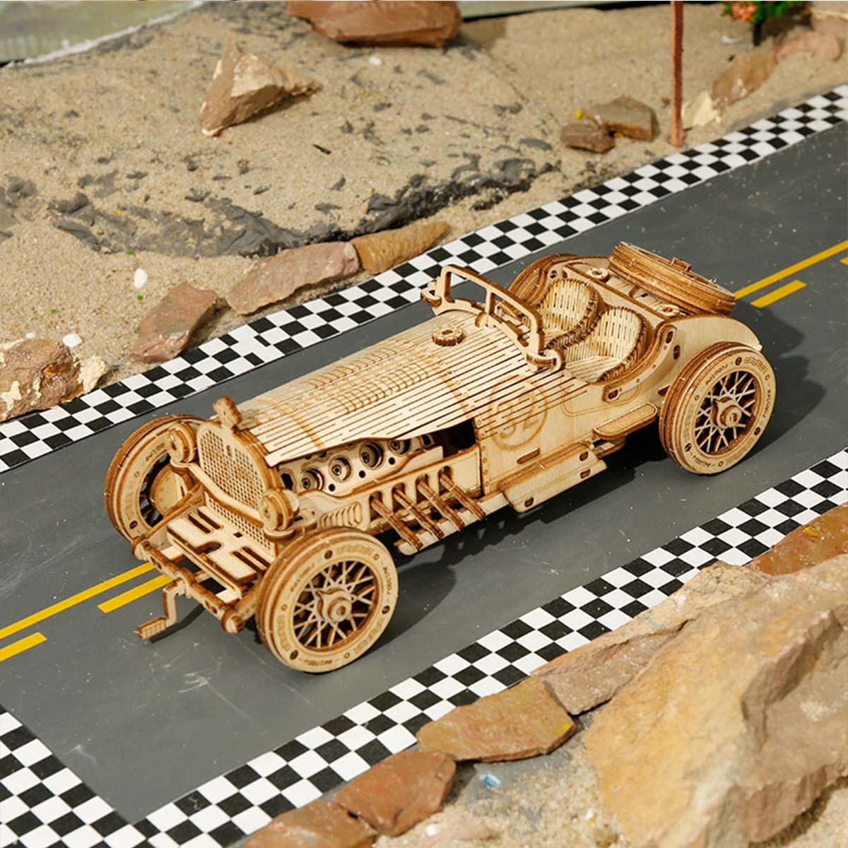 Puzzle 3D en bois modèle réduit de voiture ROKR Grand Prix MC401 